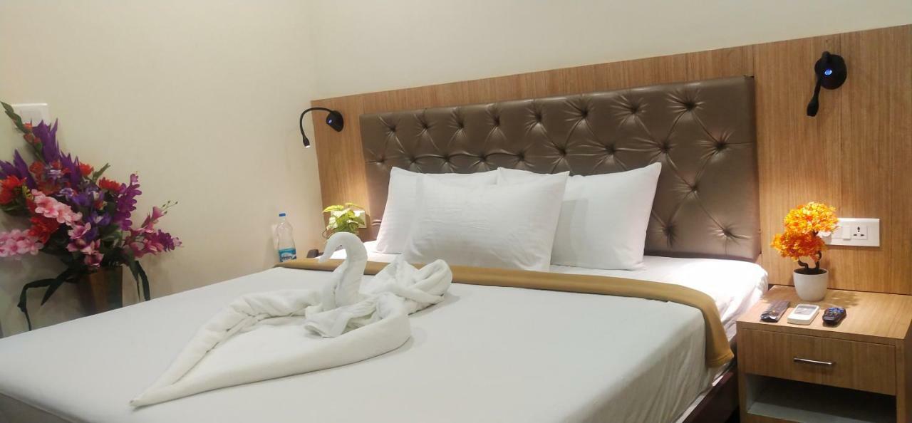 מלון Tiruchirappalli Amutham Residency מראה חיצוני תמונה