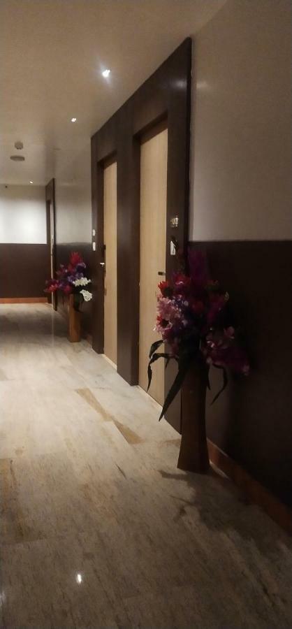 מלון Tiruchirappalli Amutham Residency מראה חיצוני תמונה